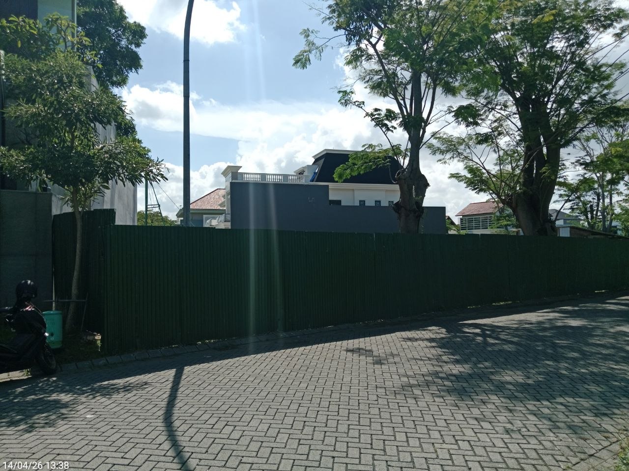 Dijual Tanah Perumahan Hook Citraland di Bukit Golf International Surabaya Barat - Image 1