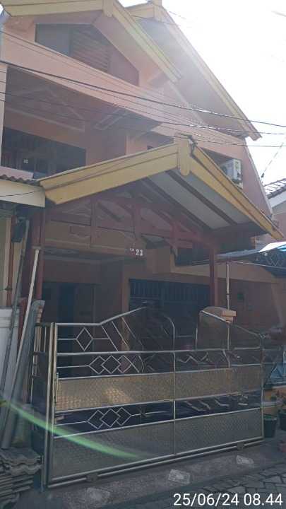 Dijual Rumah Bagus Layak Huni di Semolowaru Timur Wilayah Surabaya Timur - Image 1