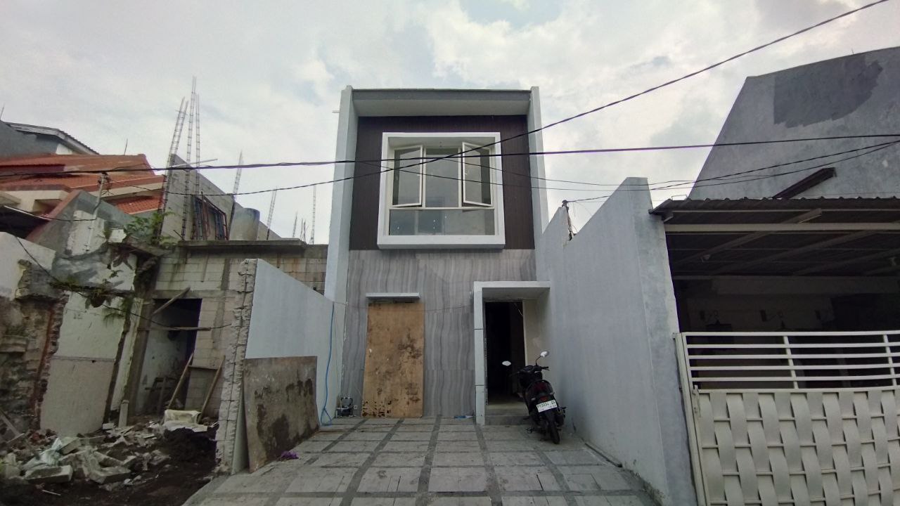 Dijual Rumah Minimalis Strategis di Wiguna Surabaya Timur - Image 1