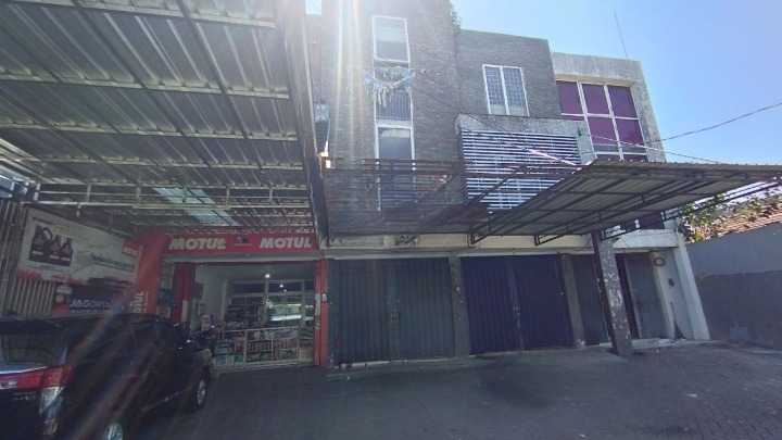 Dijual Ruko 3 Lantai Strategis di Jalan Raya Darmo Indah Barat Surabaya Barat - Image 1