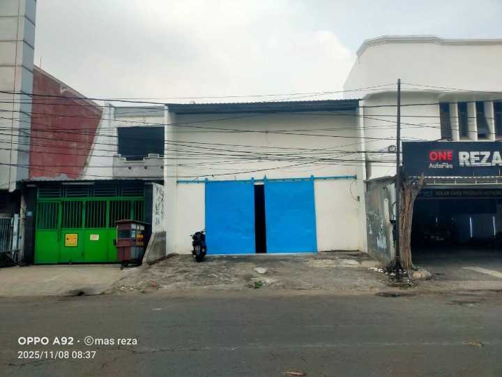 Disewakan Gudang Strategis di Nol Jalan Raya Demak Surabaya Utara - Image 1