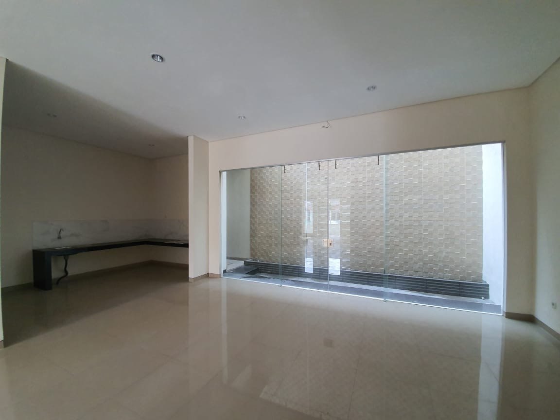 Dijual Rumah Mewah Minimalis di Kawasan Manyar Jaya Surabaya Timur - Thumbnail 7