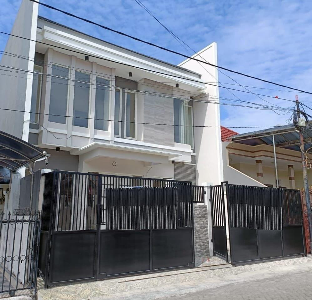 Dijual Rumah Mewah Minimalis di Kawasan Manyar Jaya Surabaya Timur - Image 1