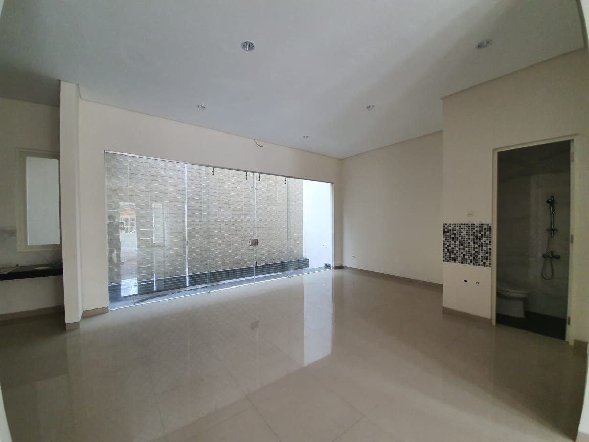 Dijual Rumah Mewah Minimalis di Kawasan Manyar Jaya Surabaya Timur - Thumbnail 3