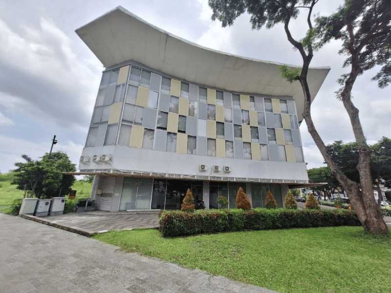 Disewakan Ruko Premium di Gwalk Citraland Surabaya Barat - Image 1