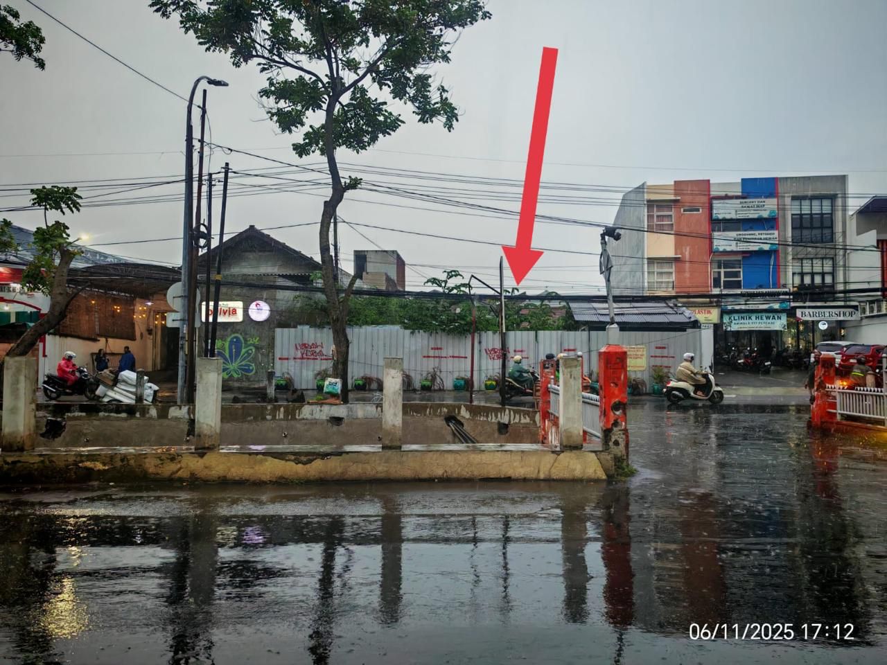 Disewakan Tanah Strategis di Raya Wiyung Surabaya Barat (bbag) - Image 1
