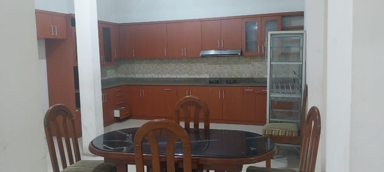 Disewakan Rumah Usaha 3 Lantai Siap Huni Raya Nginden Surabaya Timur - Thumbnail 4