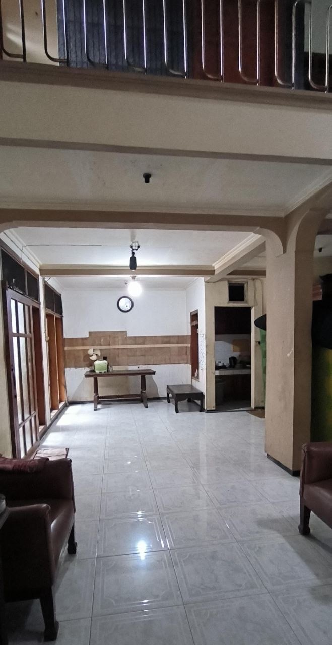 Dijual Rumah Siap Huni di Perumahan Semolowaru Indah Surabaya Timur - Thumbnail 3