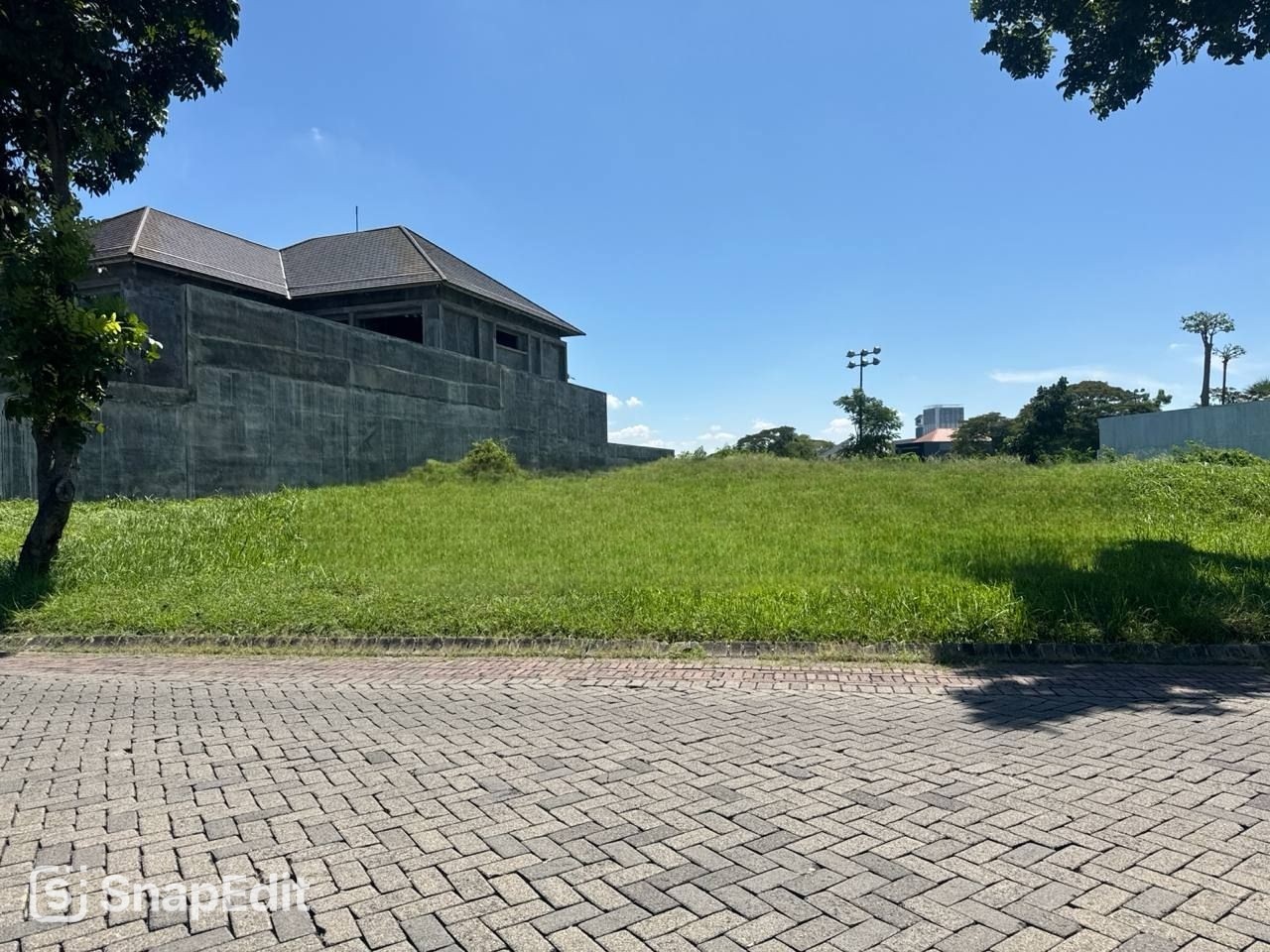 Dijual Tanah Kavling Premium Strategis di Galeria Golf Citraland Surabaya Barat - Image 1