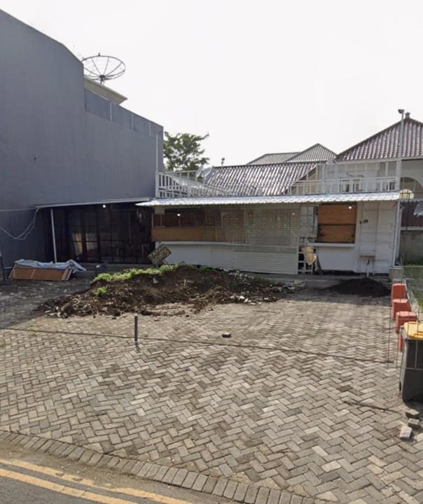Disewakan Lahan Dan Bangunan Raya Niaga Gapura Lokasi Komersial Strategis Citraland Surabaya Barat - Image 1