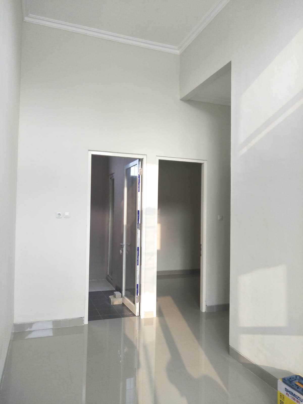 Dijual Rumah Nyaman Lokasi Strategis Puri Safira Regency Menganti Gresik - Thumbnail 3
