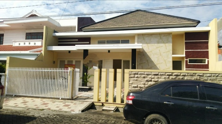 Disewa Rumah Murah Strategis Siap Huni Manyar Tirtoasri Surabaya Timur - Image 1