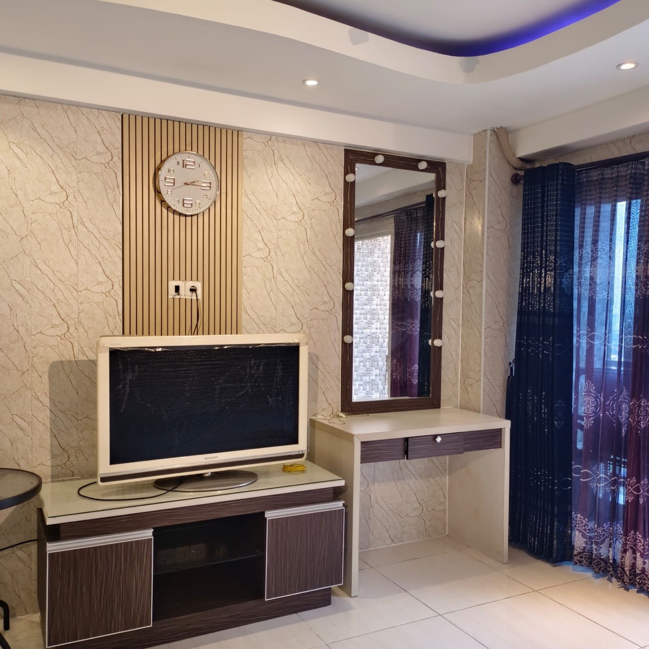 Dijual/Disewakan Apartement Mewah Full Furnished Siap Huni di Puncak Bukit Golf Surabaya Barat - Image 1
