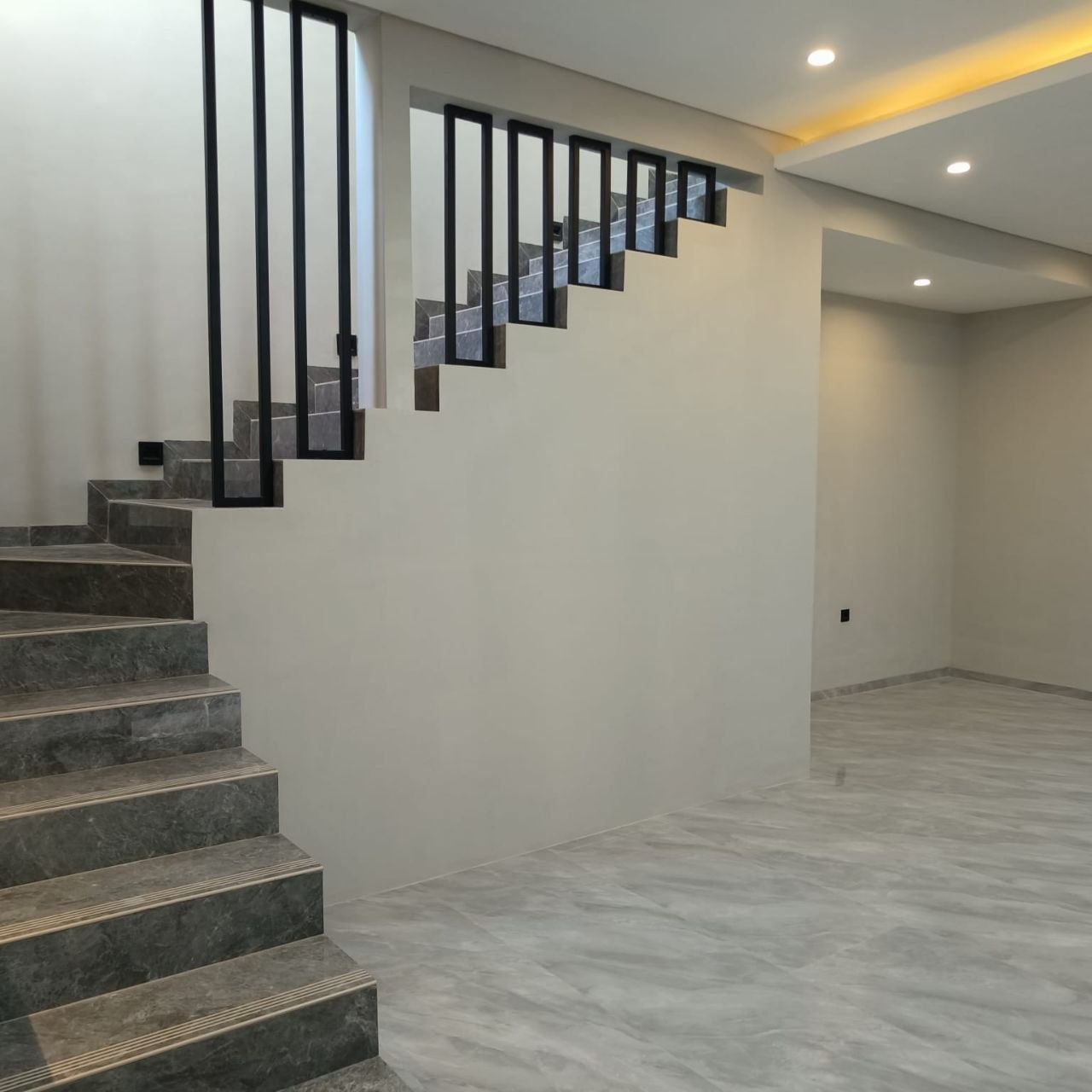 Jual Rumah Baru Siap Huni Grand Pakuwon North Victoria Surabaya Barat - Thumbnail 3