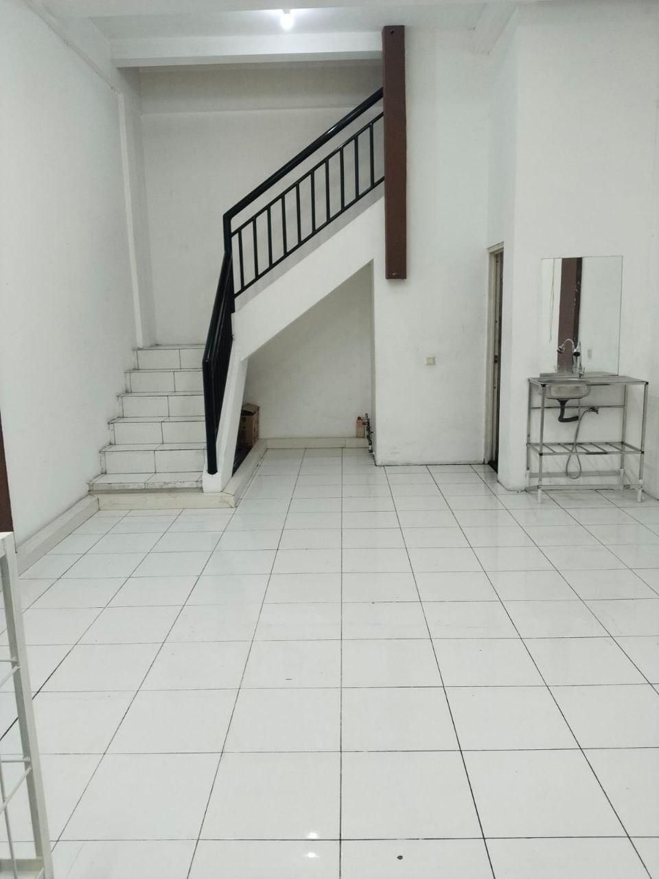 Dijual Ruko 2 Lantai Kawasan Gwalk Citraland Surabaya Barat - Thumbnail 2
