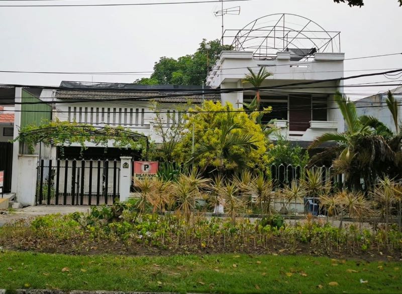 Dijual Rumah Megah Premium di Jalan Tenggilis Mejoyo Surabaya Timur - Image 1