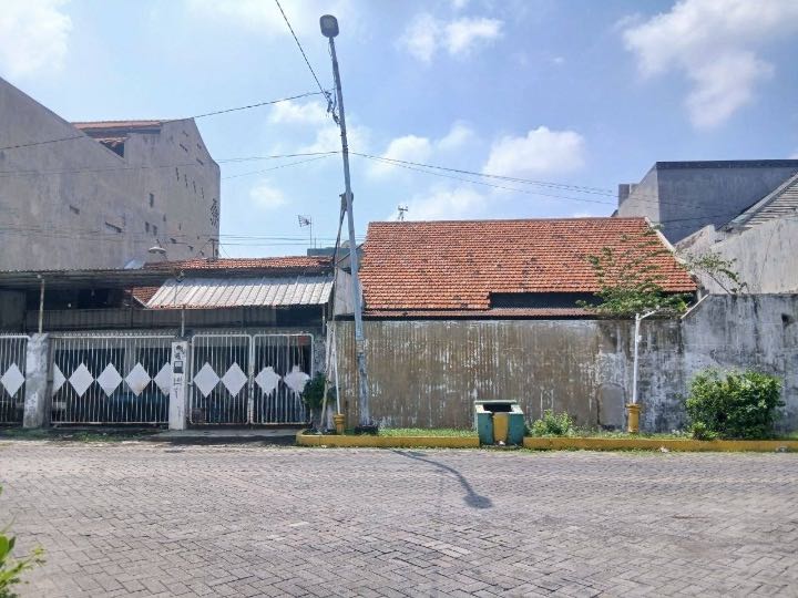 Dijual Cepat Rumah Hitung Tanah di Jalan Rungkut Mejoyo Selatan Surabaya Timur - Image 1