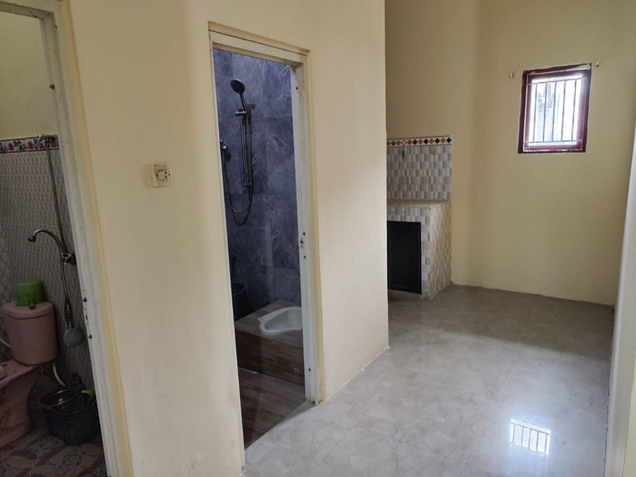 Dijual Rumah Siap Huni Kendung Rejo Surabaya Barat - Thumbnail 4