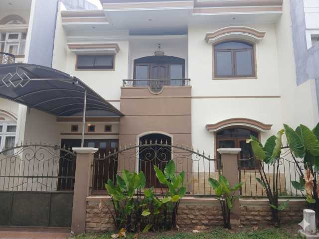 Dijual Rumah Siap Huni di Puri Widya Kencana Citraland Surabaya Barat - Image 1