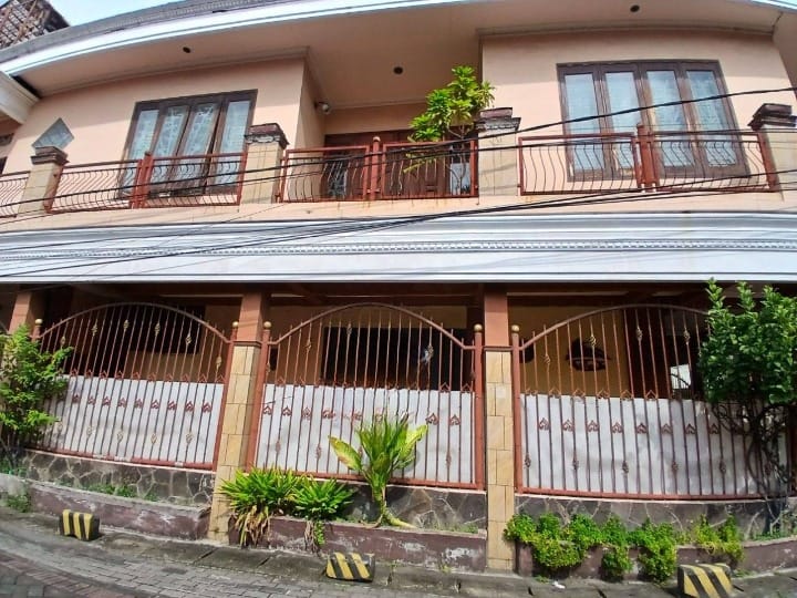 Dijual Rumah 2 Lantai Hook Siap Huni Gubeng Kertajaya Surabaya Timur - Image 1