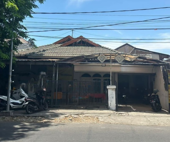 Disewa Rumah Strategis Komersial Murah Raya Taman Asri Pondok Tjandra Sidoarjo - Image 1