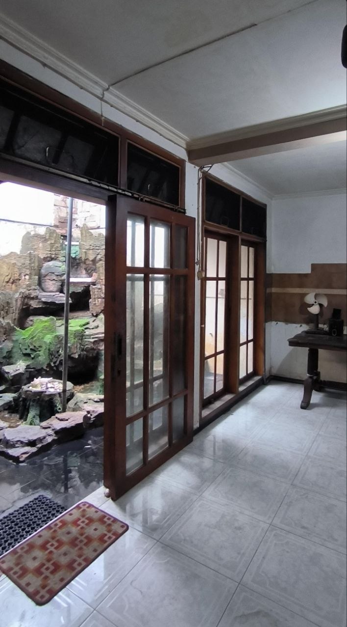Dijual Rumah 2 Lantai Siap Huni Semolowaru Indah Surabaya Timur - Thumbnail 2