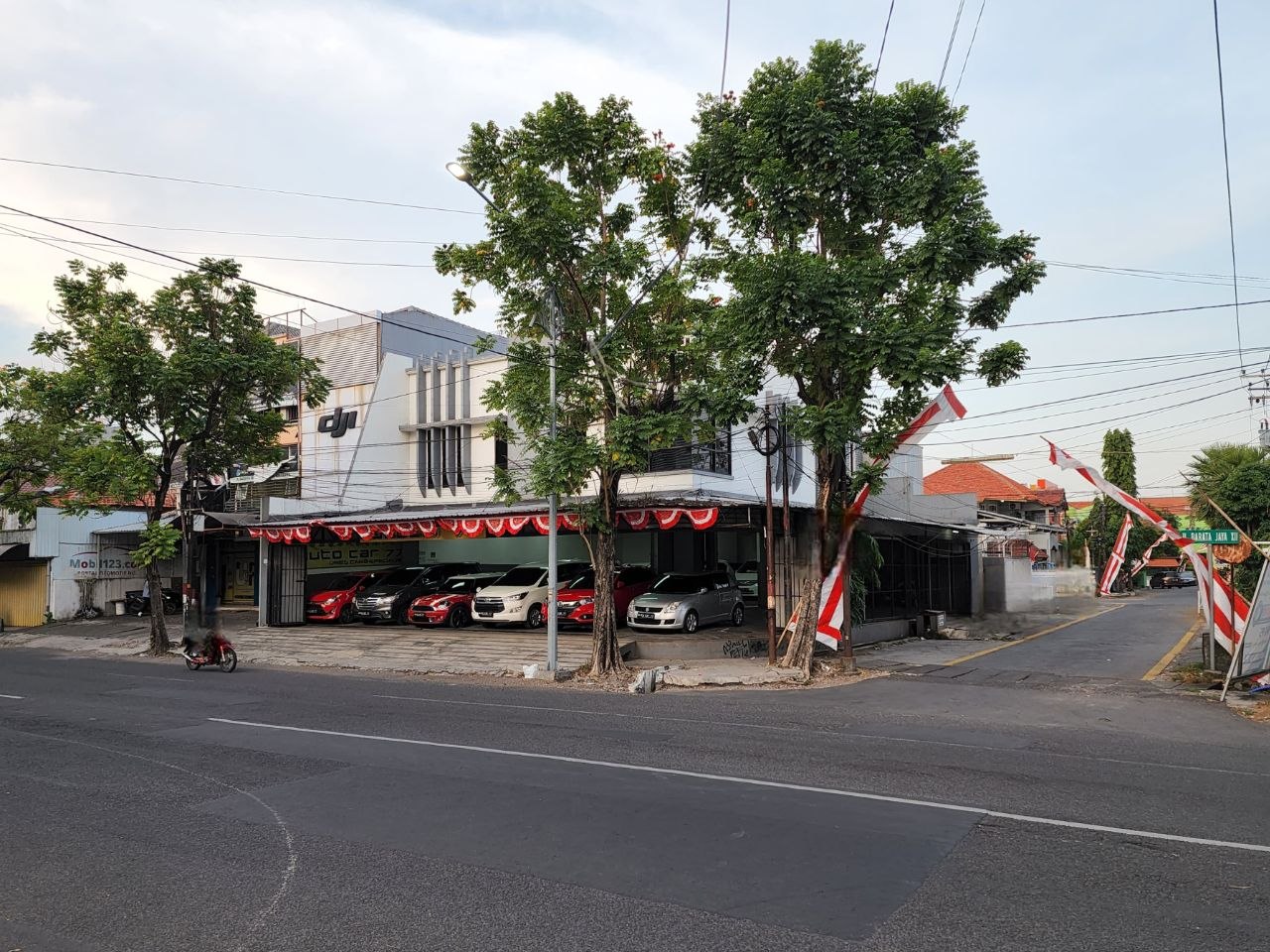 Disewakan Ruko Hook Komersial Strategis Raya Baratajaya Surabaya Timur - Thumbnail 4