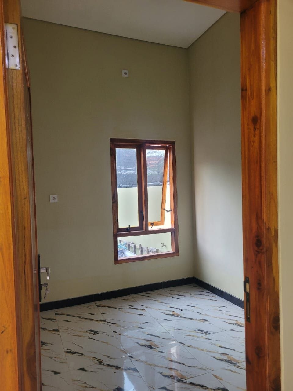 Dijual Rumah Minimalis Siap Huni Pondok Manggala Residence Surabaya Barat - Thumbnail 2