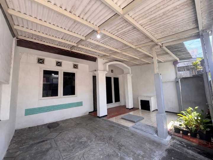 Disewakan Rumah Nyaman Minimalis Siap Huni di Kawasan Pondok Wiguna Regency Surabaya Timur - Thumbnail 2