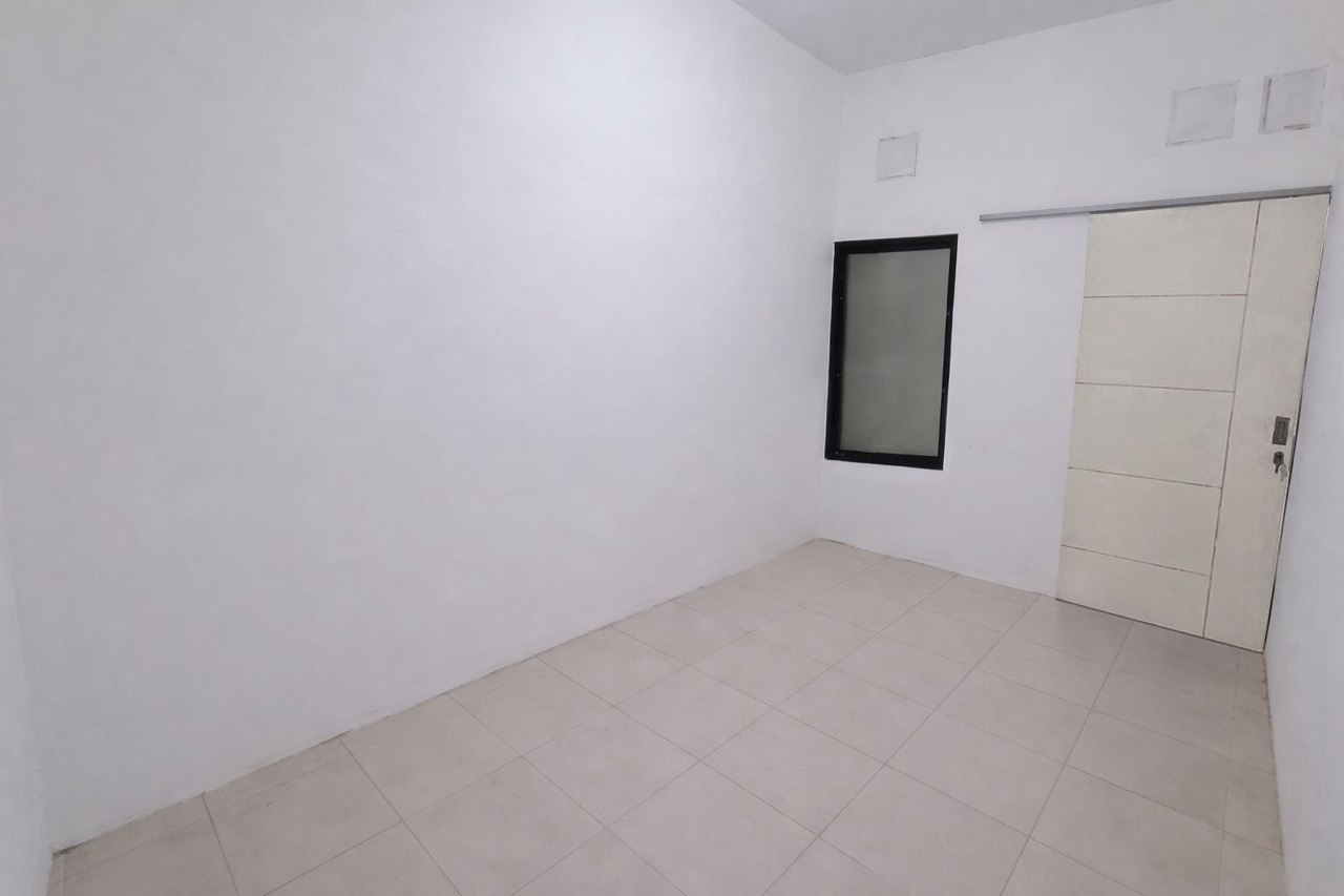 Disewakan Rumah Nyaman Minimalis Siap Huni di Kawasan Pondok Wiguna Regency Surabaya Timur - Thumbnail 3