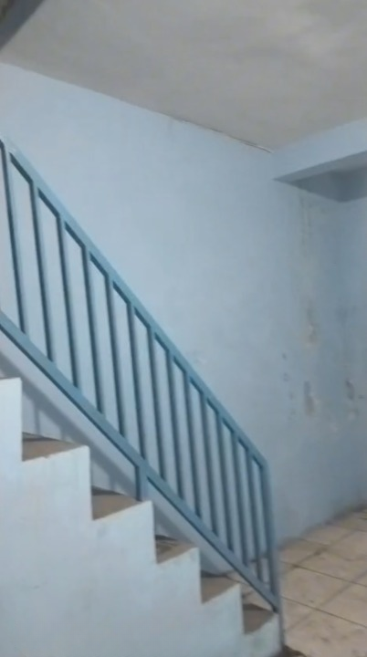 Disewakan Ruko Strategis 2 Lantai Cocok Untuk Usaha di Jalan Raya Kalibutuh Surabaya Pusat - Thumbnail 2
