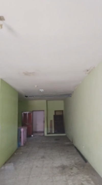 Disewakan Ruko Strategis 2 Lantai Cocok Untuk Usaha di Jalan Raya Kalibutuh Surabaya Pusat - Thumbnail 3