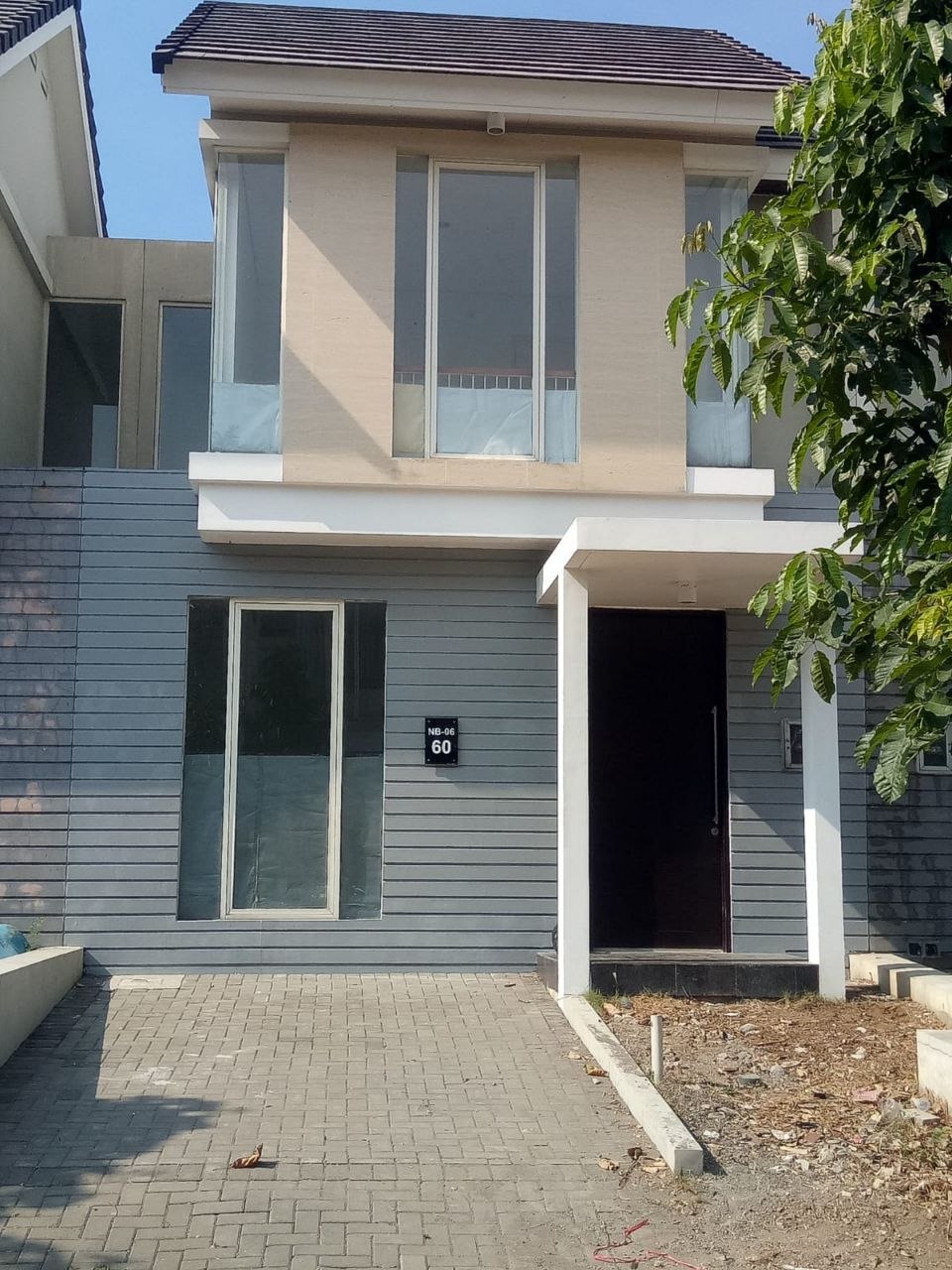 Dijual Rumah Minimalis Siap Huni di Citraland Northwest Park Surabaya Barat - Image 1