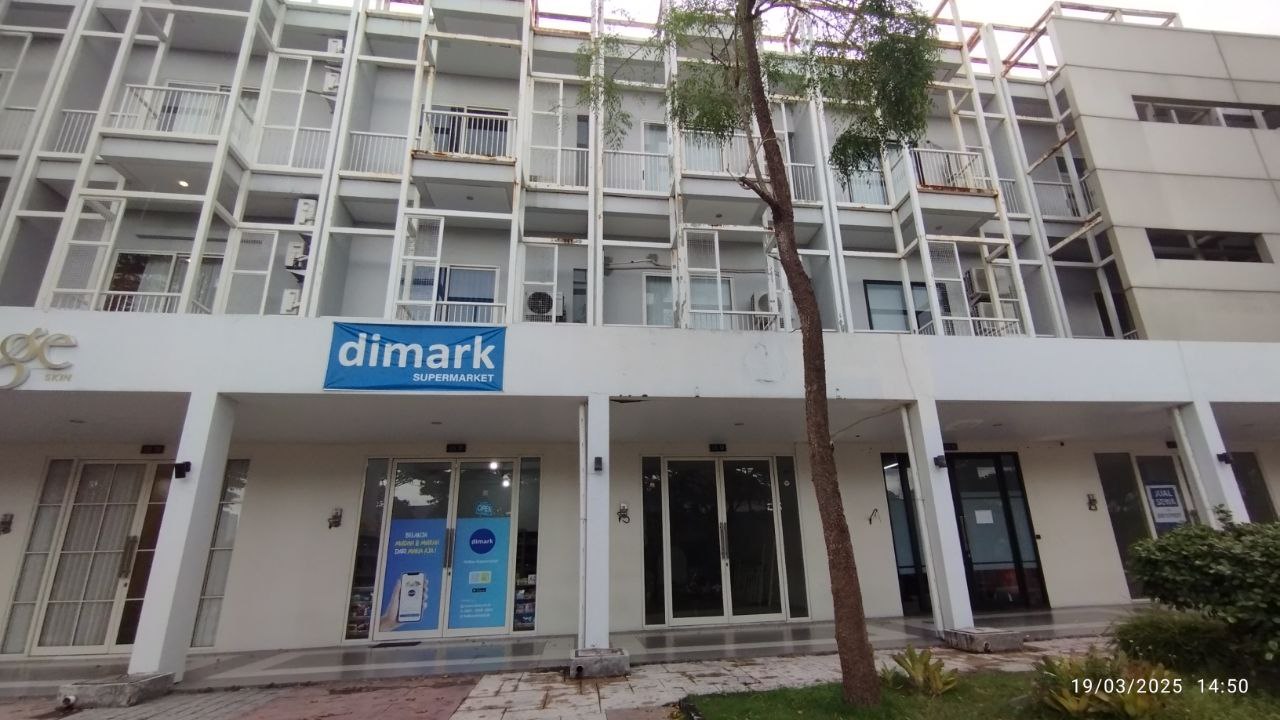 Dijual Ruko Lokasi Strategis Siap Pakai di Graha Natura Surabaya Barat - Image 1