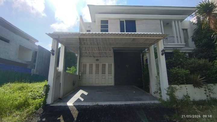 Dijual Rumah Mewah Kawasan Elit di Raffles Garden Surabaya Barat - Image 1