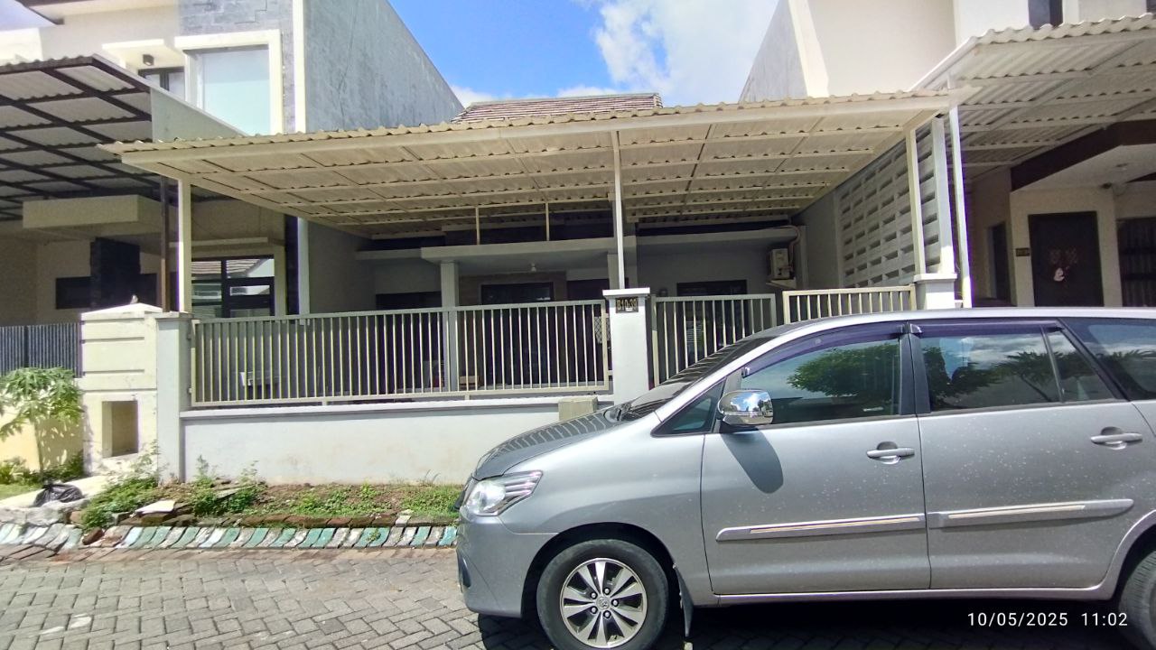 Dijual Rumah Lokasi Strategis di Wilayah Taman Puspa Raya Surabaya Barat - Image 1
