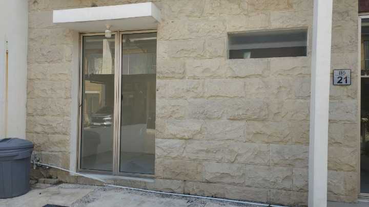 Dijual/Disewakan Rumah Greenland Residence Surabaya Barat - Image 1