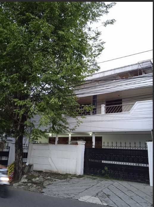 Dijual Rumah Mewah di Raya Dukuh Kupang Surabaya Barat - Image 1