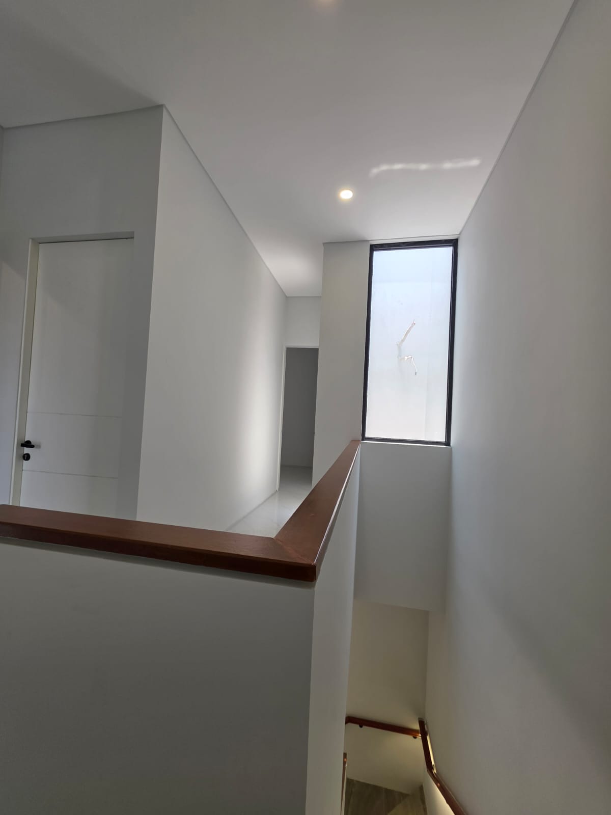 Dijual Rumah Modern Minimalis di Sutorejo Prima Indah Utara Surabaya Timur - Image 1