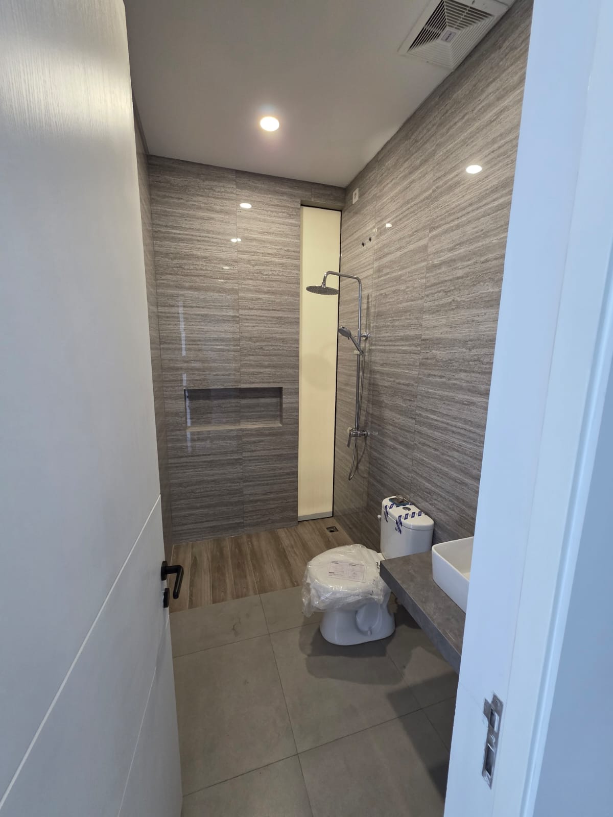 Dijual Rumah Modern Minimalis di Sutorejo Prima Indah Utara Surabaya Timur - Thumbnail 2