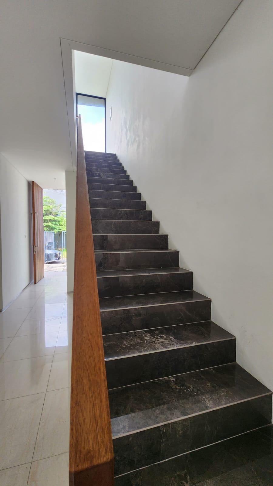 Dijual Rumah Baru Gress Lokasi Strategis Bendul Merisi Surabaya Selatan - Thumbnail 3