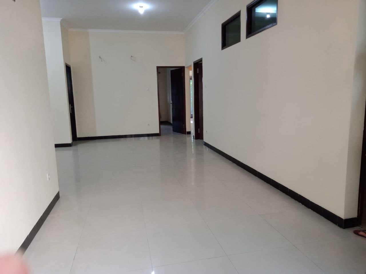 Dijual Rumah Bagus Siap Huni di Bendul Merisi Selatan Surabaya Selatan - Thumbnail 2