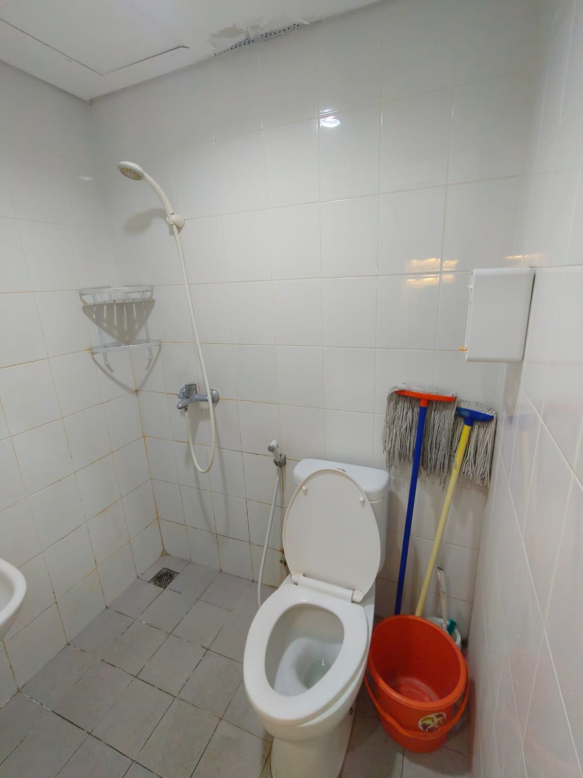 Apartemen Minimalis Full Furnish Dijual di Gunawangsa Tidar Surabaya Pusat - Thumbnail 2