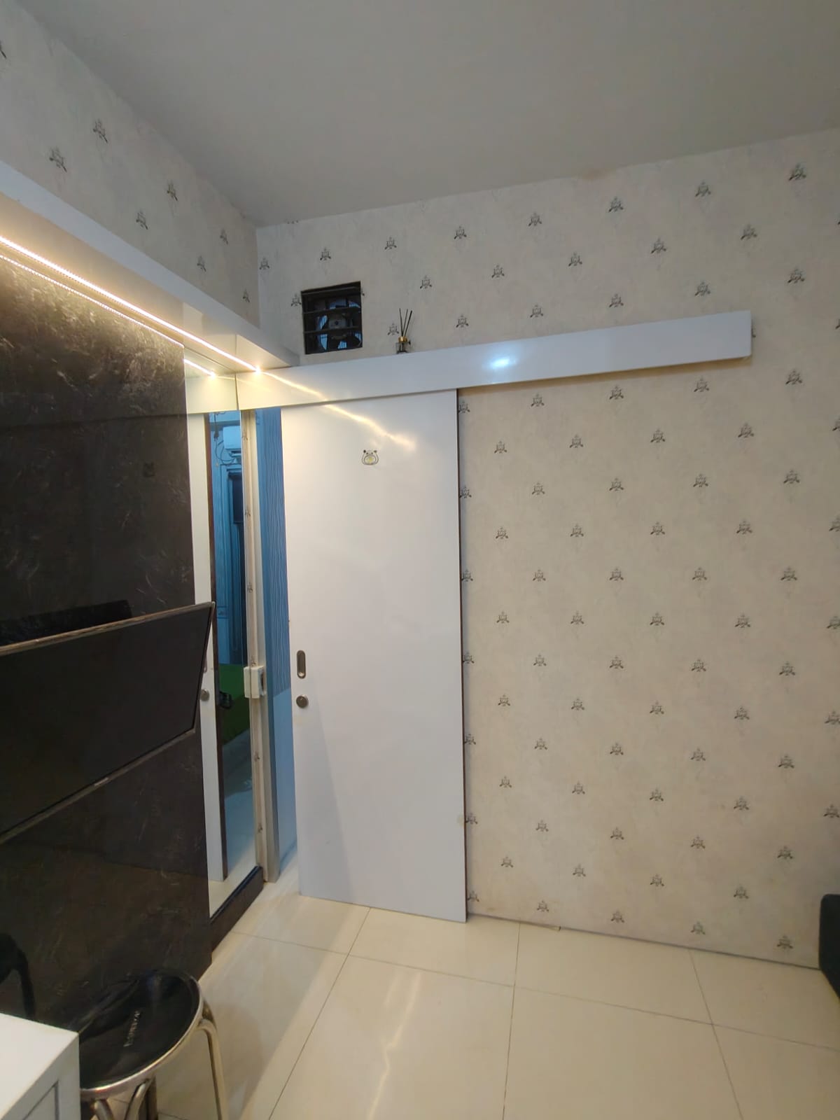 Apartemen Minimalis Full Furnish Dijual di Gunawangsa Tidar Surabaya Pusat - Thumbnail 6