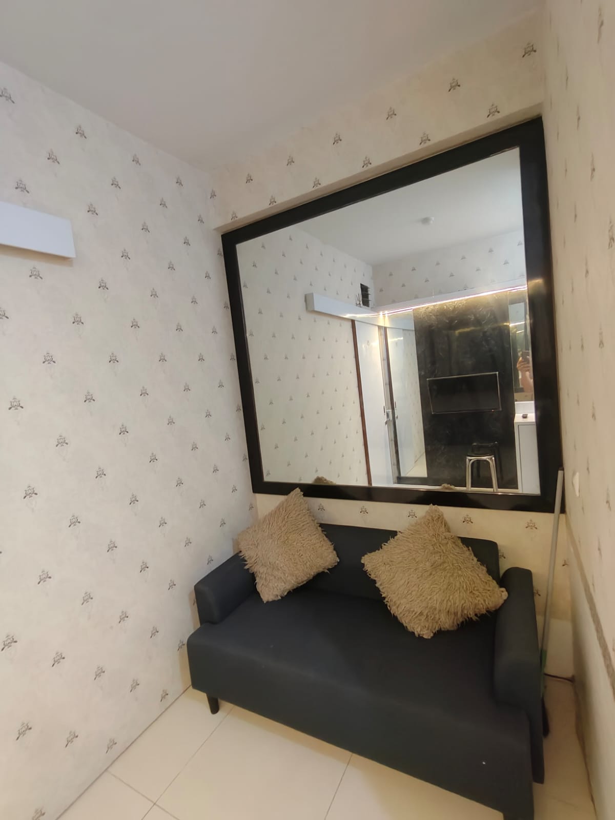 Apartemen Minimalis Full Furnish Dijual di Gunawangsa Tidar Surabaya Pusat - Thumbnail 7
