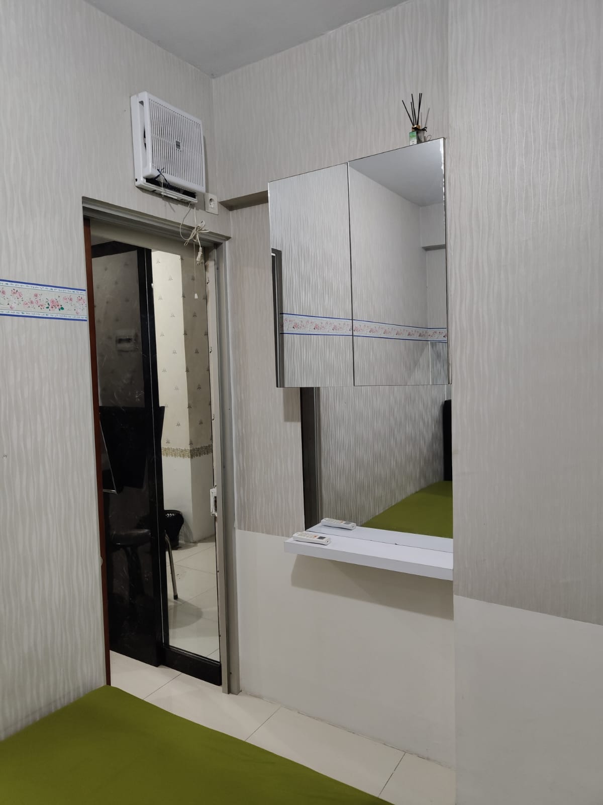 Dijual Apartemen Murah Full Furnish 1 BR di Gunawangsa Tidar Surabaya Pusat - Thumbnail 8