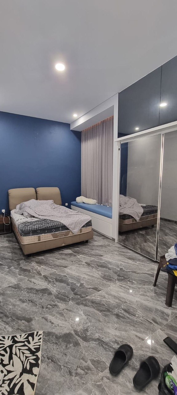 Dijual Rumah Mewah Siap Huni di Waterfront Citraland Surabaya Barat - Thumbnail 8