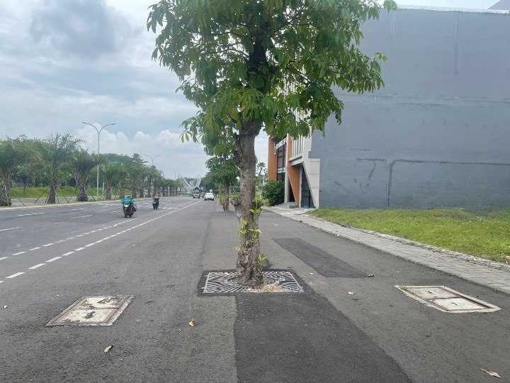 Disewakan Tanah Komersial Strategis di Raya Greenhill North Citraland Surabaya Barat - Thumbnail 2
