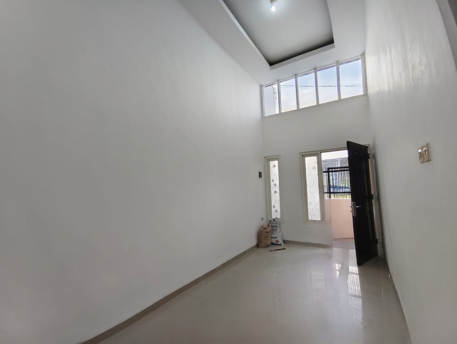 Dijual Rumah Strategis Dekat Kampus di Griya Amerta Surabaya Timur (bbaa) - Thumbnail 7