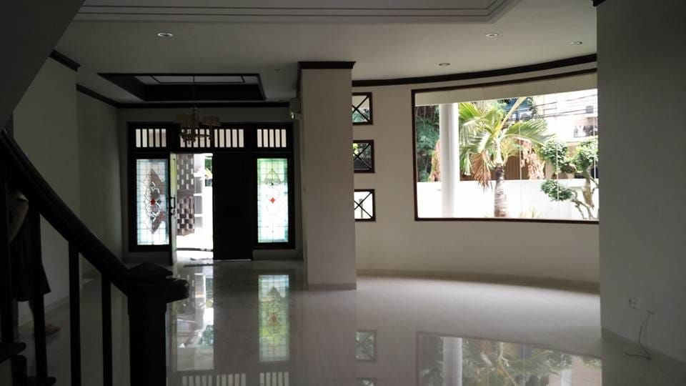 Dijual Rumah Mewah Luas Siap Huni di Wilayah Margorejo Indah Surabaya Selatan - Thumbnail 2